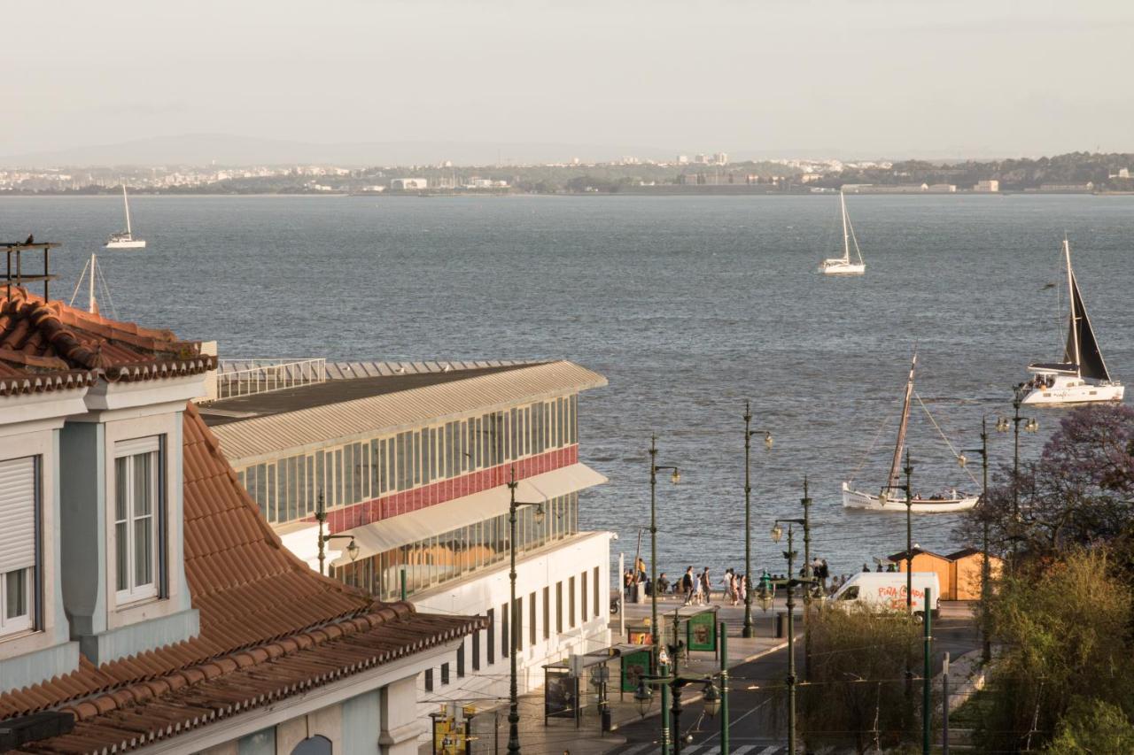 Pensao Amor Madam'S Lodge Lisboa Exterior foto